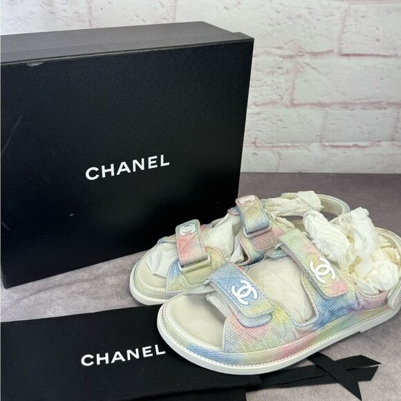 Chanel 22C Green Pink Blue White CC Logo Mule Slide Strap Flat Dad Sandal 40 - Picture 1 of 15